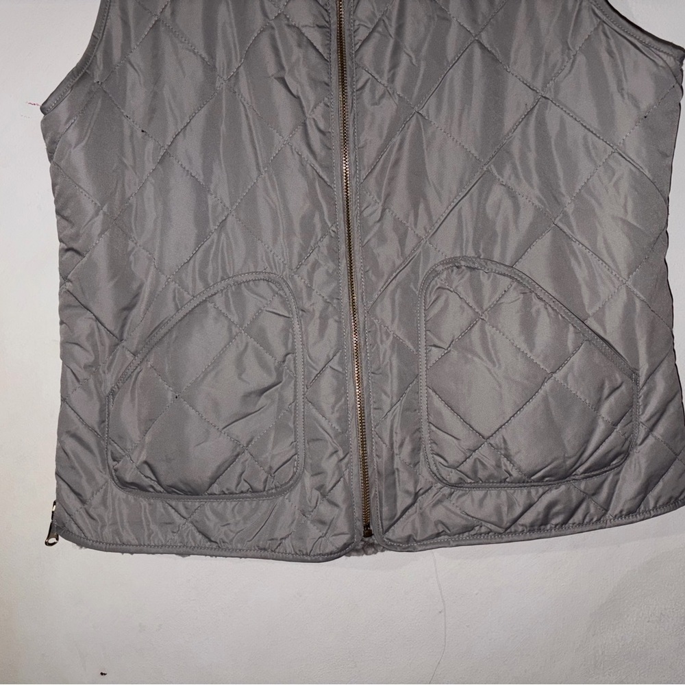 Women's Quilted Gray Vest Reversible - Picture 3 of 7